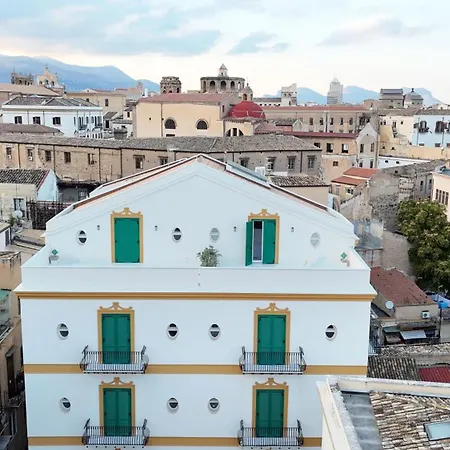 Giglio Апартаменты *